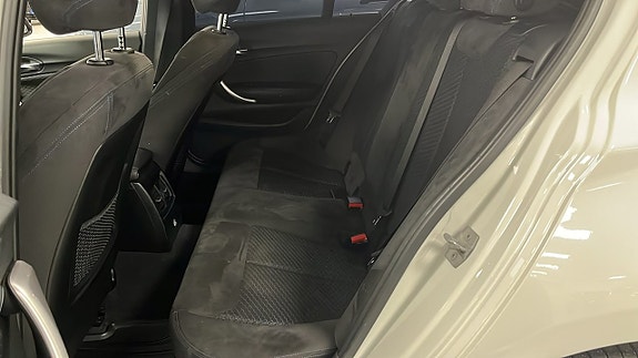 BMW 120d 22 of 30