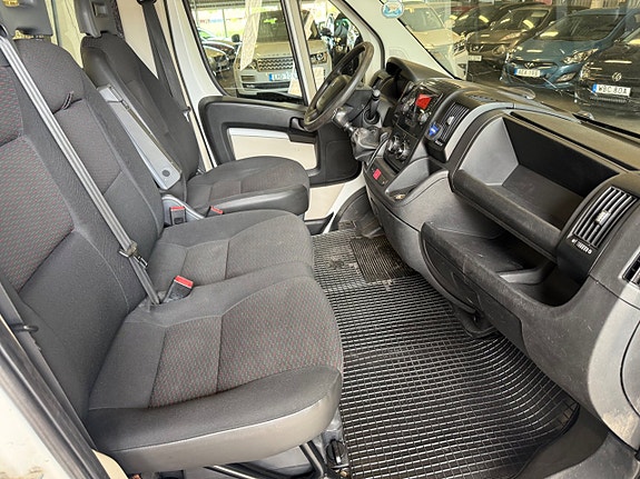 Peugeot Boxer 8 of 10