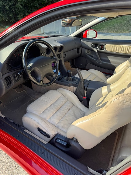 Mitsubishi 3000 GT 4 of 6