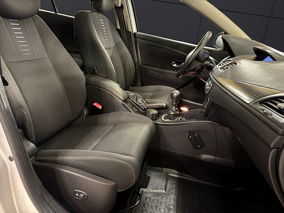 Renault Megane 17 of 27