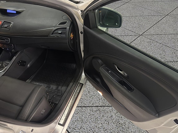 Renault Megane 15 of 27