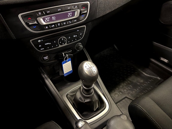Renault Megane 25 of 27
