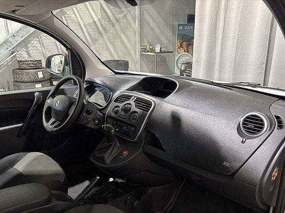 Renault Kangoo Express 22 of 25