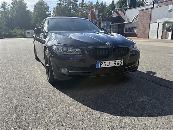 BMW 520 8 of 13