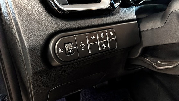 Kia XCeed 14 of 16