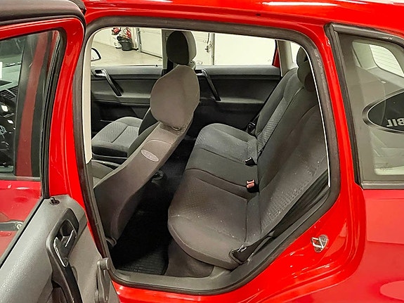 Volkswagen Polo 5 of 7