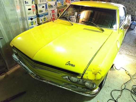 Chevrolet Corvair 27 of 30