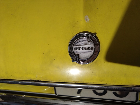 Chevrolet Corvair 23 of 30