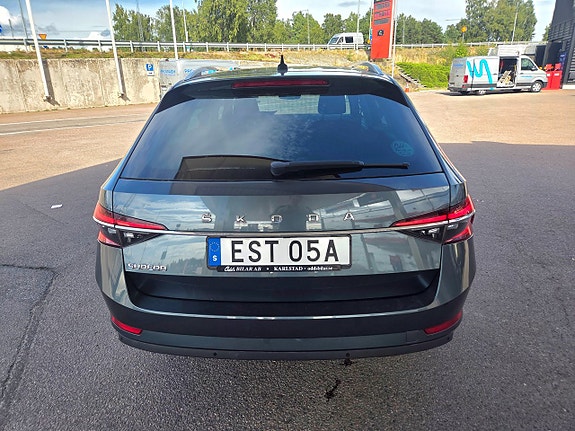 Skoda Superb 7 of 26