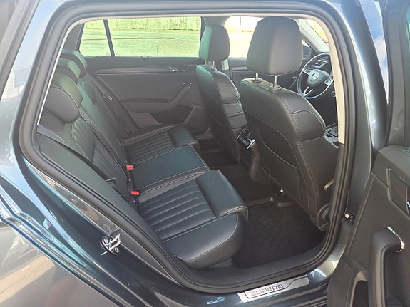 Skoda Superb 12 of 26