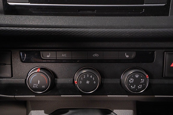 Volkswagen Transporter 19 of 19