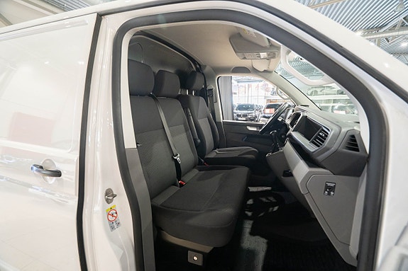 Volkswagen Transporter 17 of 19