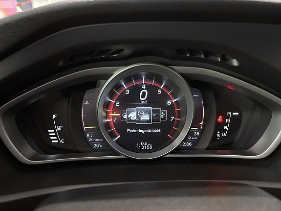 Volvo V40 13 of 15