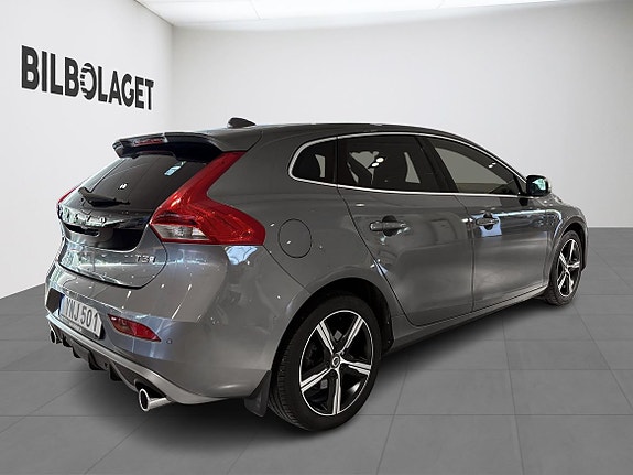 Volvo V40 4 of 15