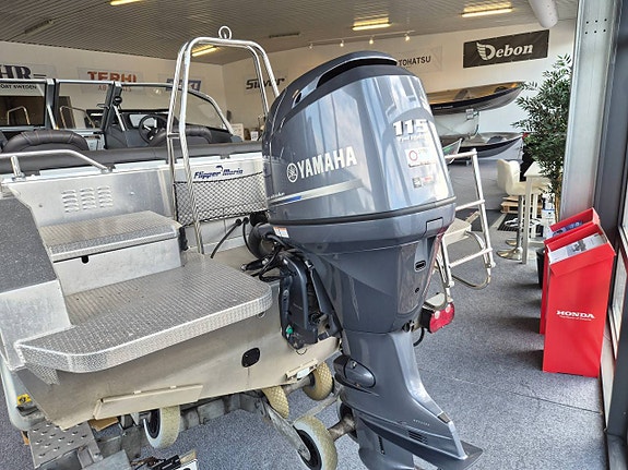 Buster XXL MED YAMAHA F115 -2013 10 of 12