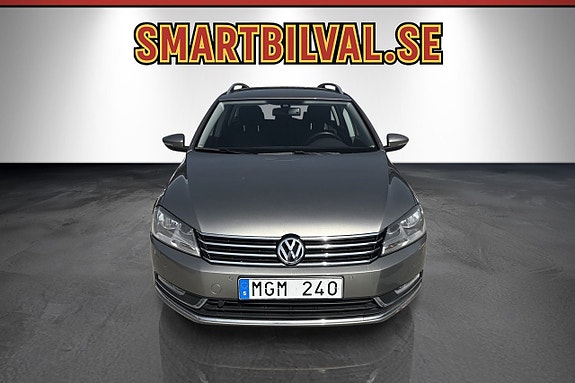 Volkswagen Passat 8 of 17