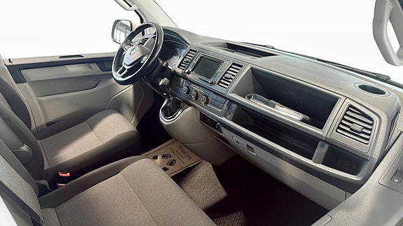 Volkswagen Transporter 3 of 9