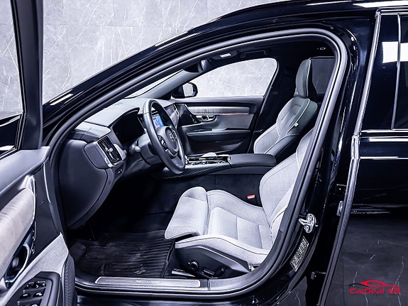 Volvo V90 10 of 30