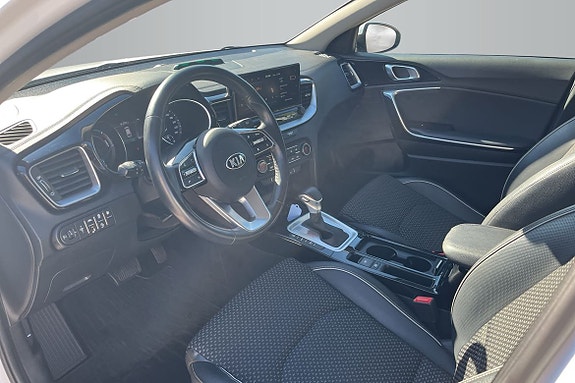 Kia Ceed 10 of 18