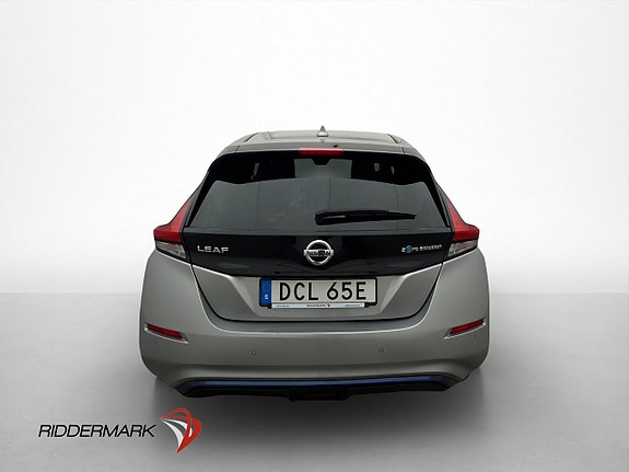Nissan Leaf 8 of 30