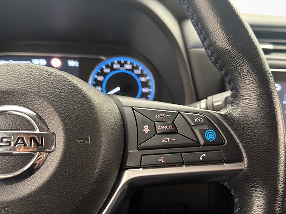 Nissan Leaf 17 of 30