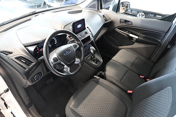 Ford Transit Connect 7 of 19