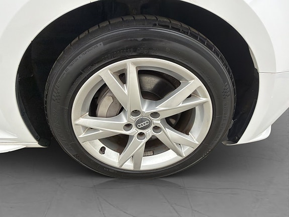 Audi A4 29 of 30