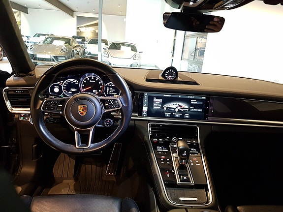 Porsche Panamera Turbo 11 of 11