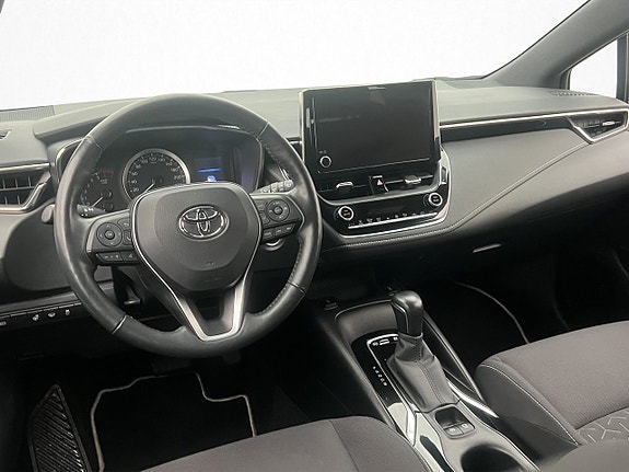 Toyota Corolla 11 of 28