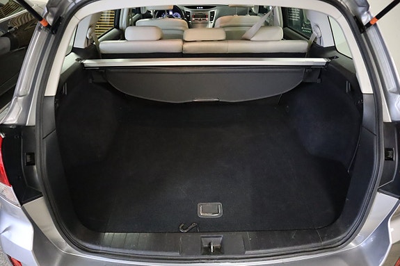 Subaru Outback 24 of 30