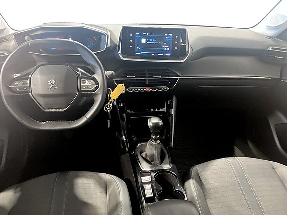 Peugeot 208 8 of 15