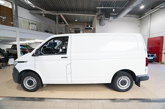 Volkswagen Transporter 12 of 21