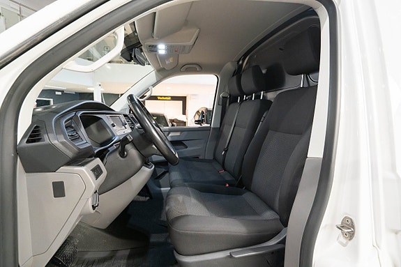Volkswagen Transporter 17 of 21