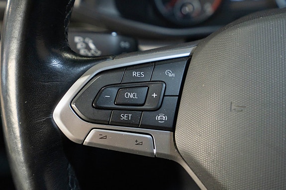 Volkswagen Transporter 18 of 21