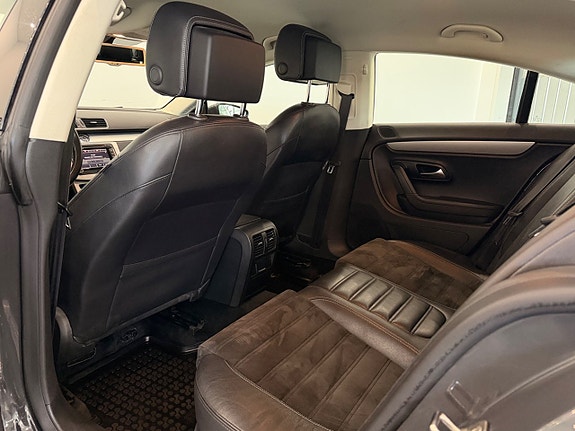 Volkswagen CC 16 of 23