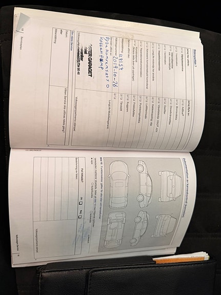 Volkswagen CC 22 of 23