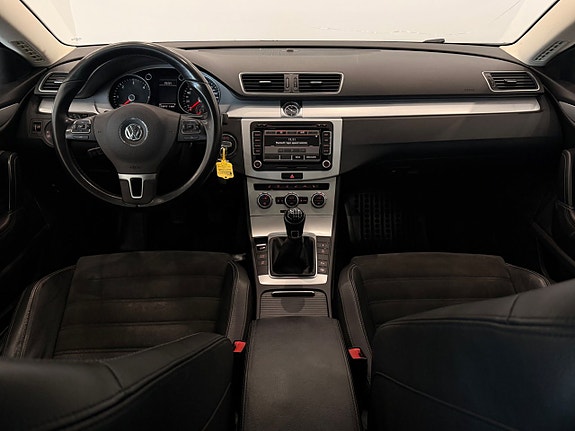 Volkswagen CC 11 of 23
