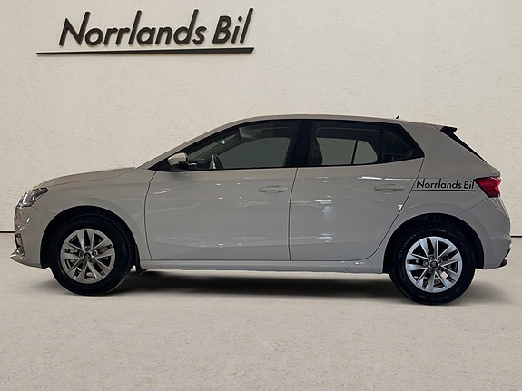 Skoda Fabia 5 of 10