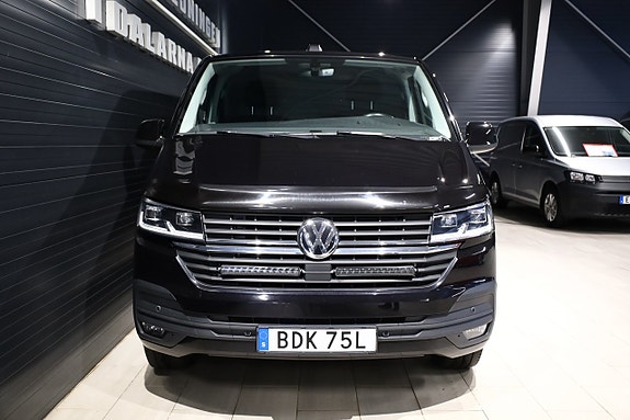 Volkswagen Transporter 2 of 18