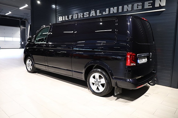 Volkswagen Transporter 4 of 18