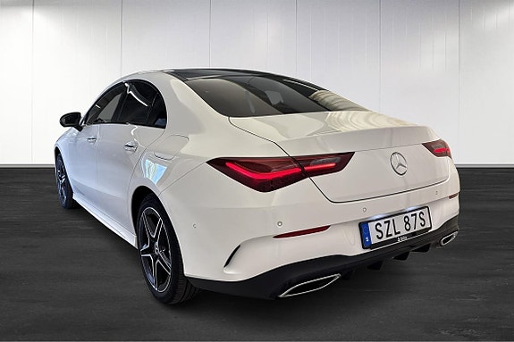 Mercedes-Benz CLA250 e 4 of 25