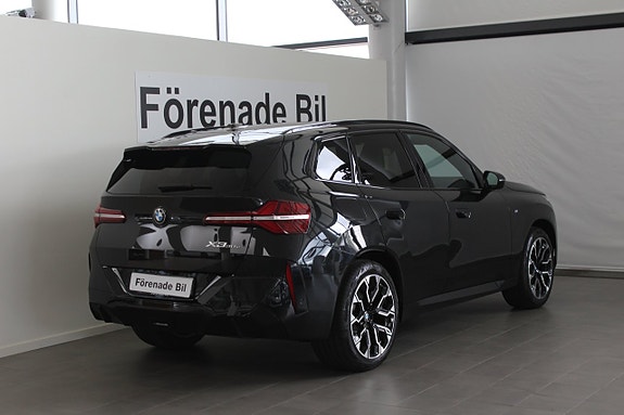 BMW X3 13 of 14