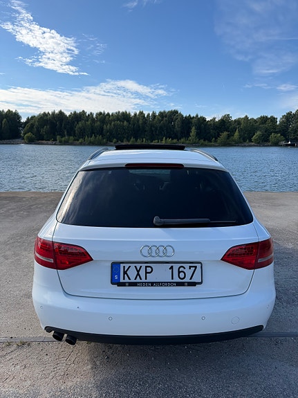 Audi A4 2 of 7