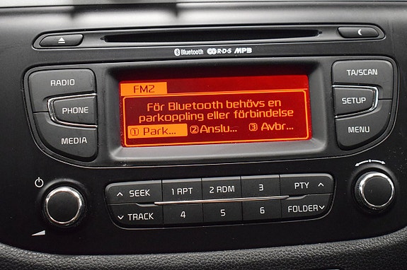 Kia Ceed 12 of 22