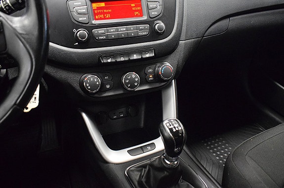 Kia Ceed 13 of 22