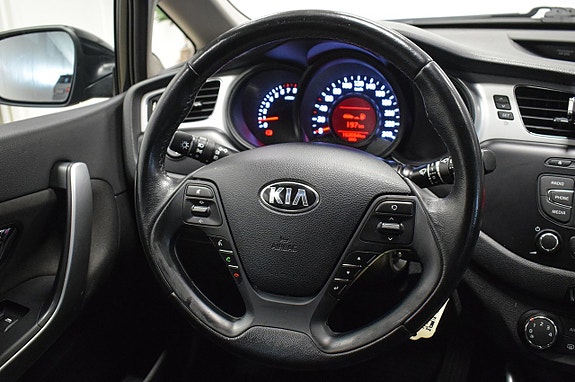 Kia Ceed 10 of 22
