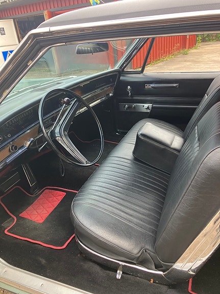 Buick Electra 225 5 of 5