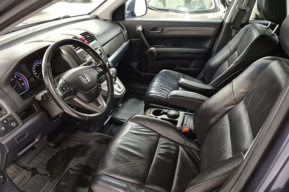 Honda CR-V 7 of 10