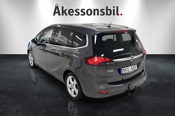 Opel Zafira Tourer 4 of 18