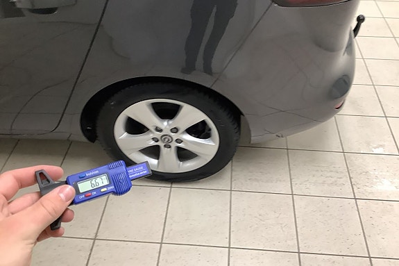 Opel Zafira Tourer 16 of 18